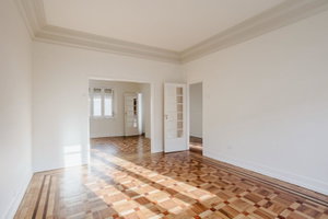 4+2 bedroom apartment, in Rua Rodrigo da Fonseca, Lisbon 298590143
