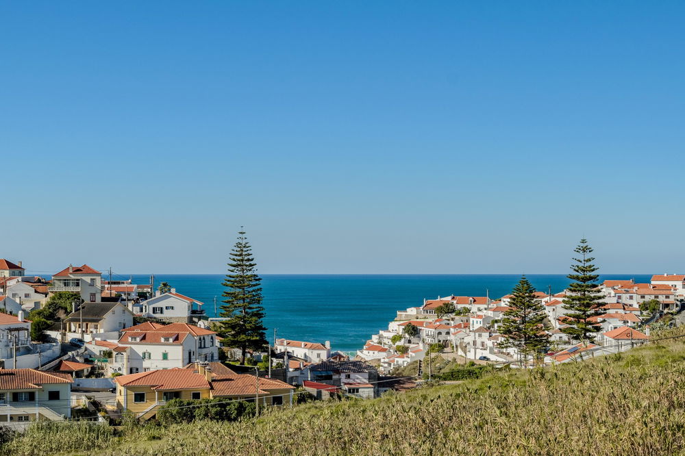 9 bedroom villa with sea view in Azenhas do Mar, Colares 2480949750