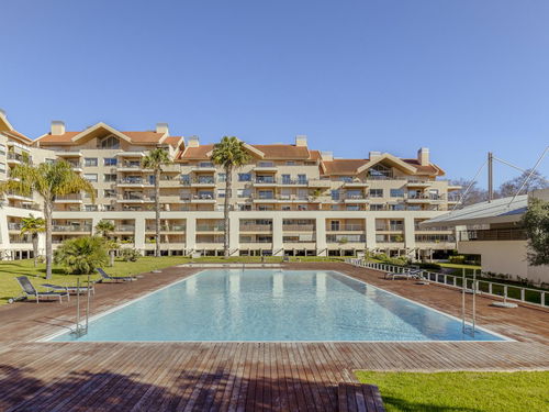 4-bedroom apartment in a private condominium in Cascais 644955297