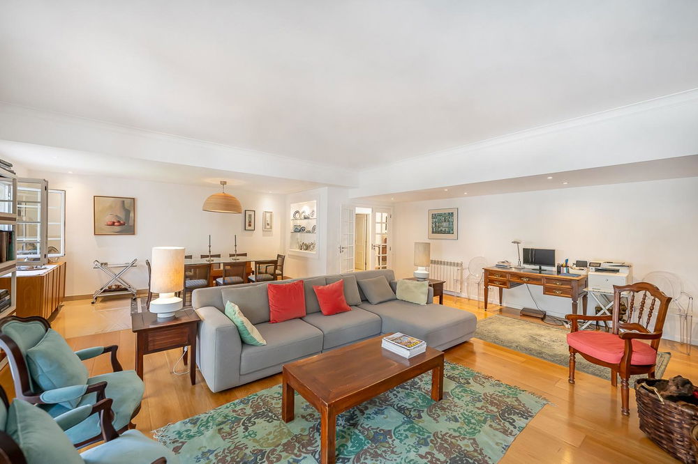 10-bedroom house with garden, in Alvalade, Lisbon 921793812