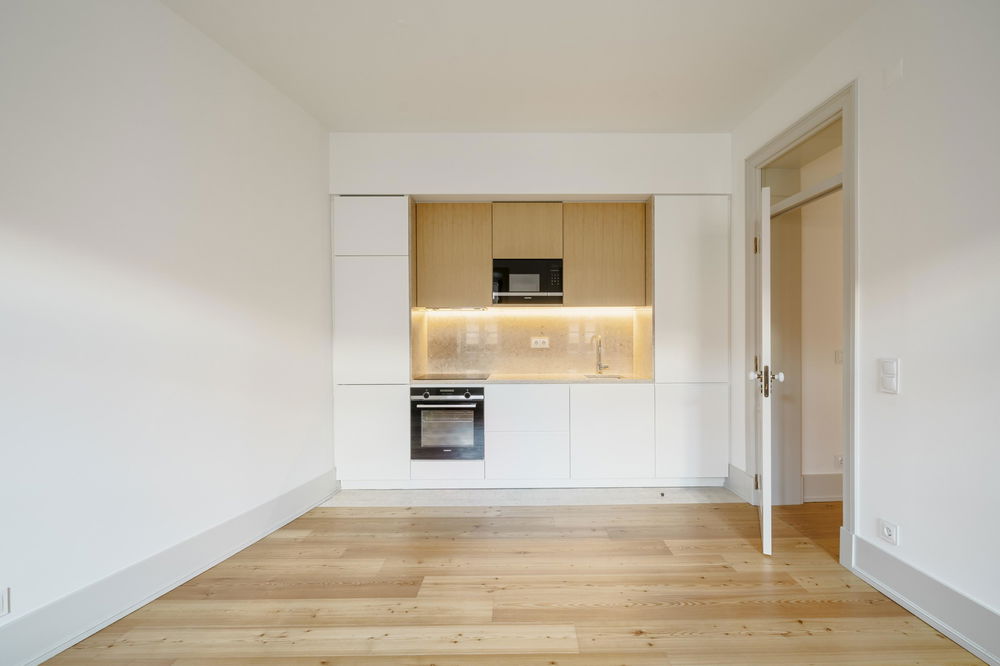 2 bedroom apartment, in São Vicente, Lisbon 2983304881