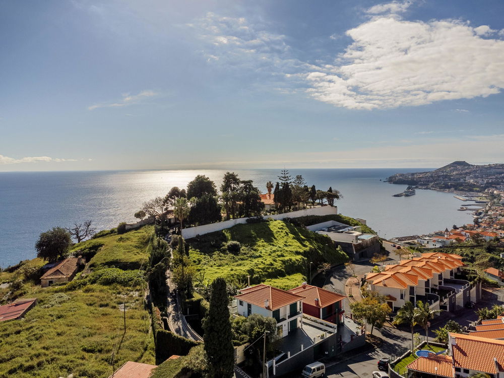 Land in São Gonçalo, Funchal, Madeira Island 460398214