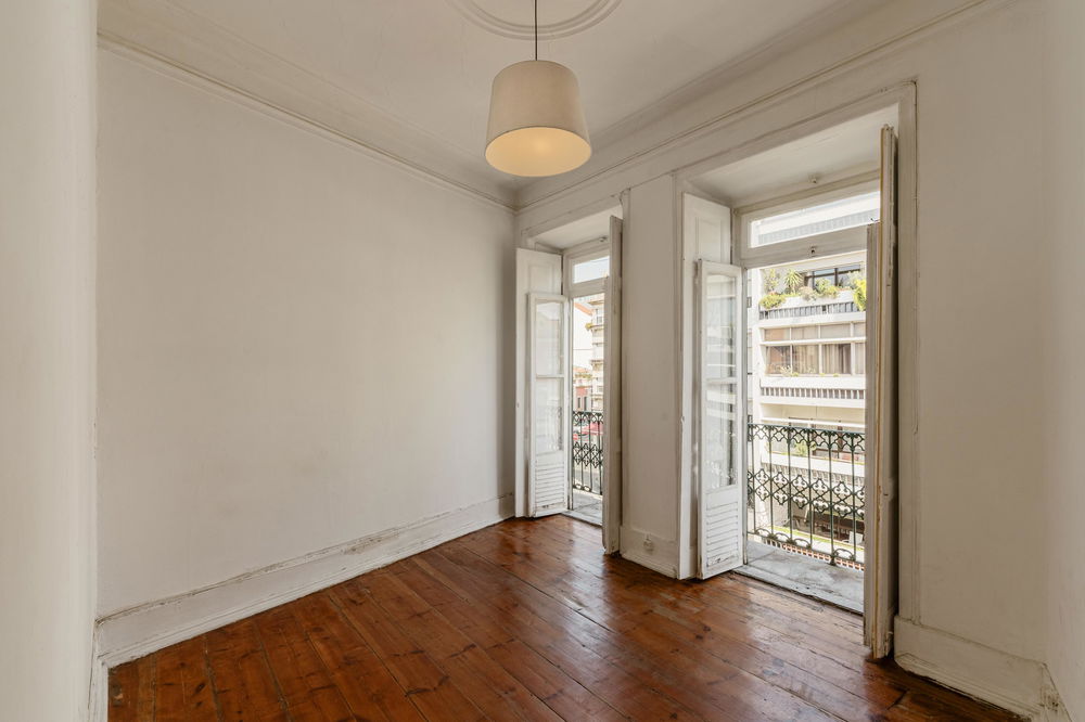 Apartamento T2 com vista rio no Princípe Real em Lisboa 802572847