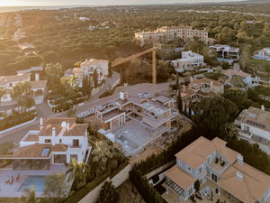Moradia T4+1, com piscina, jardim, Quinta do Lago 4192825628