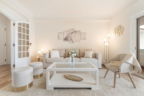 4-bedroom apartment, renovated, located Bicuda Cascais. 3174569856