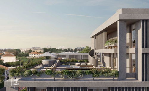 Duplex 4-bedroom apartment, near Avenida da Boavista 3228160918
