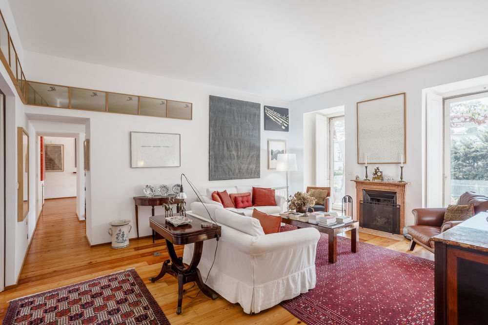 3+1 bedroom apartment, with garden and pool, in Principe Real 4128040937