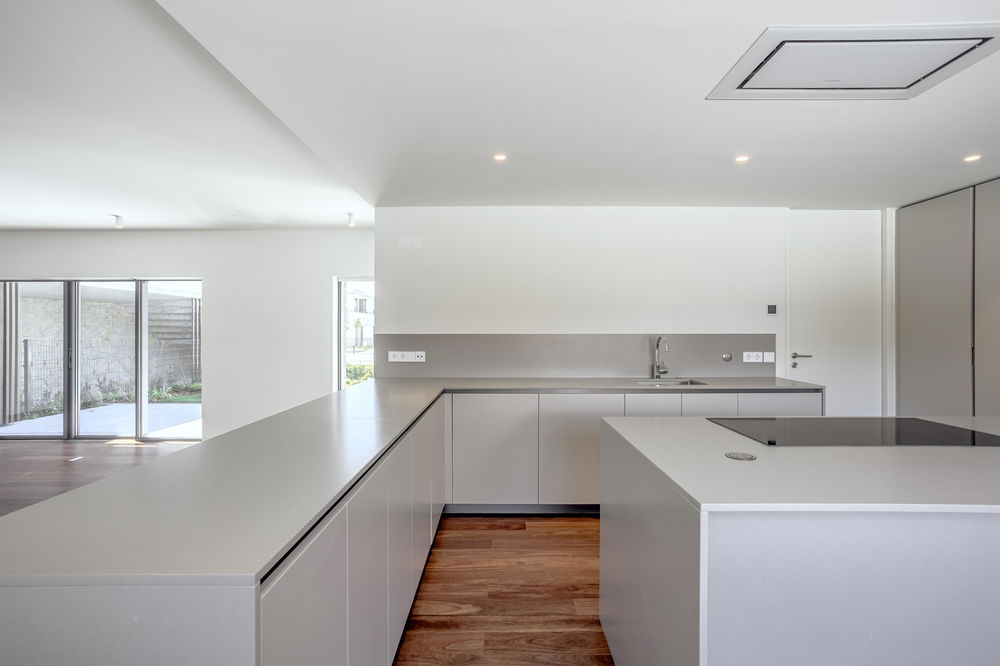 4-bedroom villa in a private condominium in Cascais 553215498