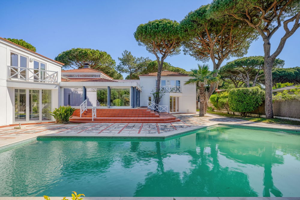 8-bedroom villa, pool in Quinta da Marinha Sul, Cascais 1683010613
