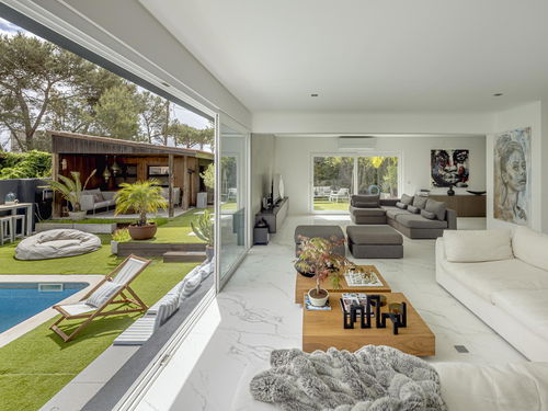 Renovated T6 villa, with a swimming pool in Cascais 3530772450