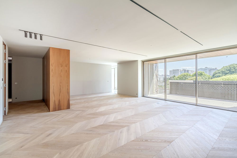 3-bedroom apartment with garage in Porto 3692187700
