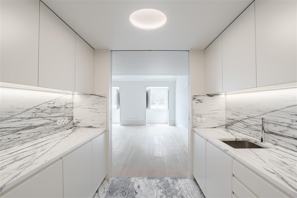 2-bedroom apartment with storage in Alure in Lisbon