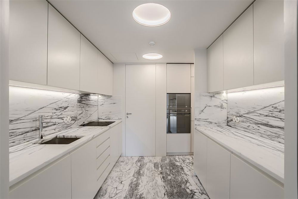 2-bedroom apartment with storage, in Alure, in Lisbon 4256913056