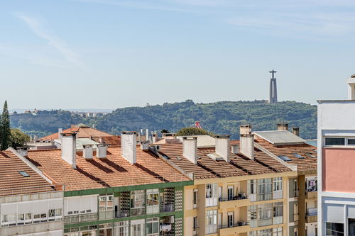 4-bedroom duplex apartment, for renovation, in Lapa, Lisbon 1758882076