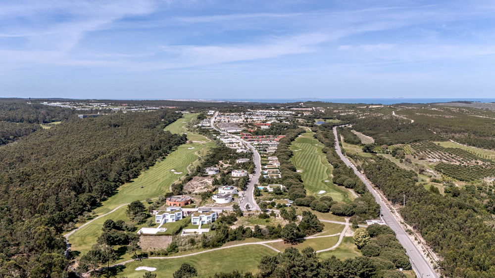 Plot for construction of a 3-bedroom house in Óbidos 3787339795