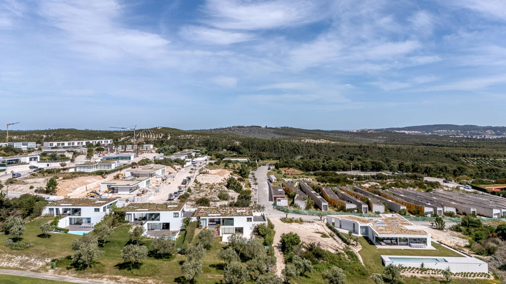 Plot for construction of a 3-bedroom house in Óbidos 3787339795