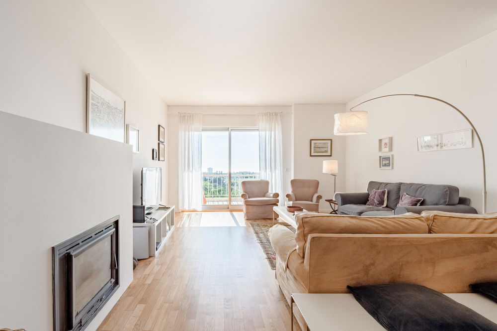 4-bedroom penthouse apartment with garage in Porto 3415507264