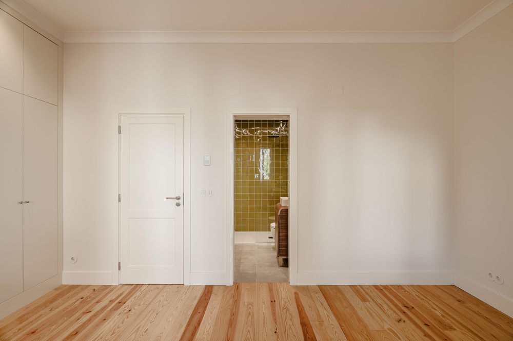 Two-bedroom apartment with view, in the Historic Center, Sintra 4220873122