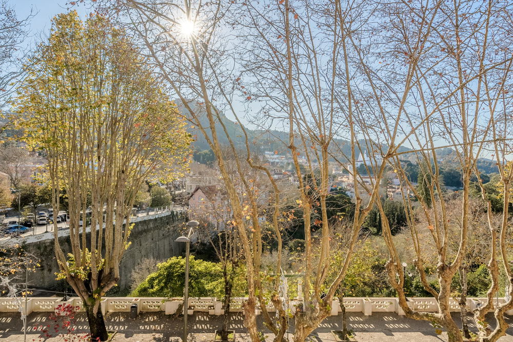 Two-bedroom apartment with view, in the Historic Center, Sintra 4220873122
