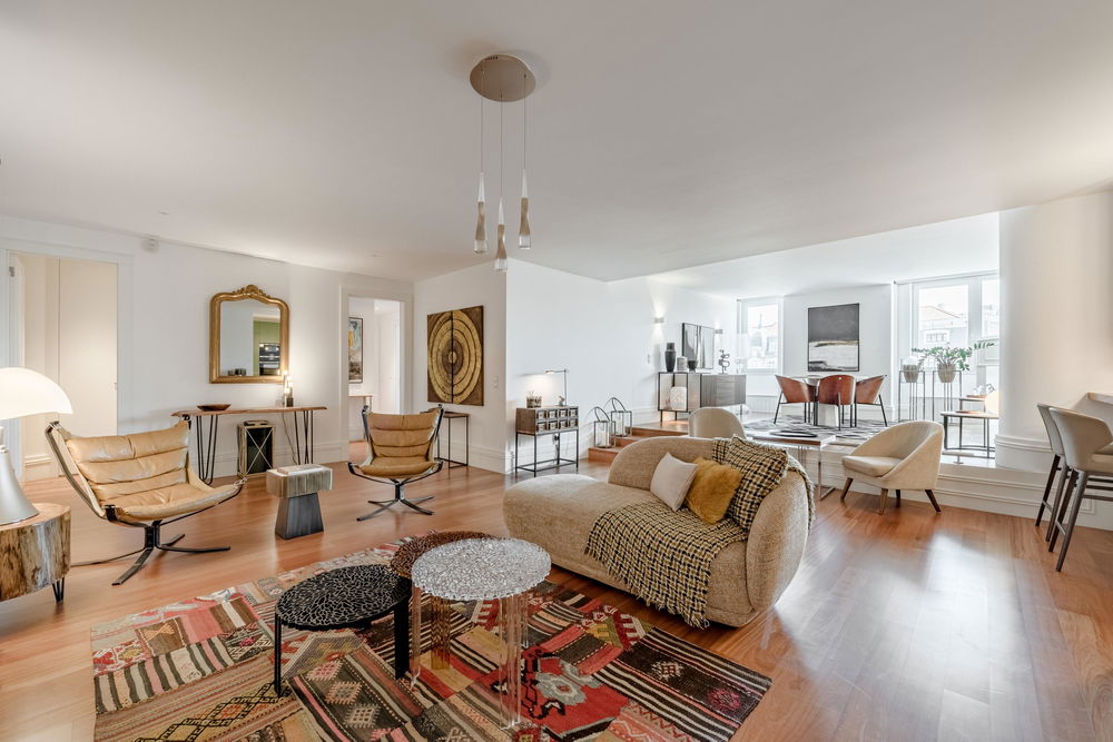 3-bedroom apartment with two garage spaces in Aliados, Porto 3853518214