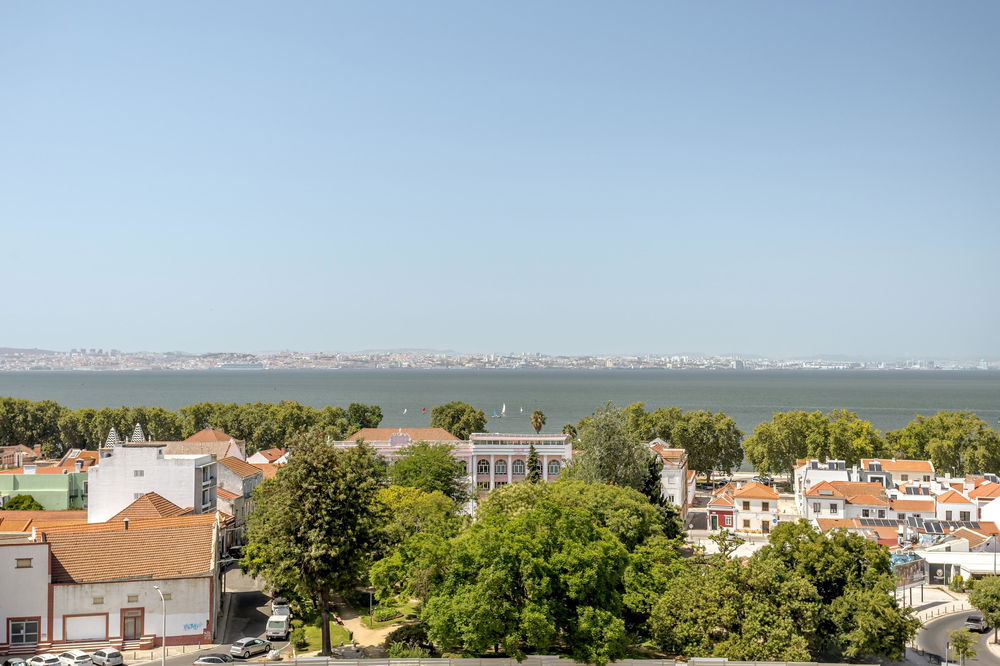 3-bedroom apartment with balcony, in Jaba, Barreiro 706838180