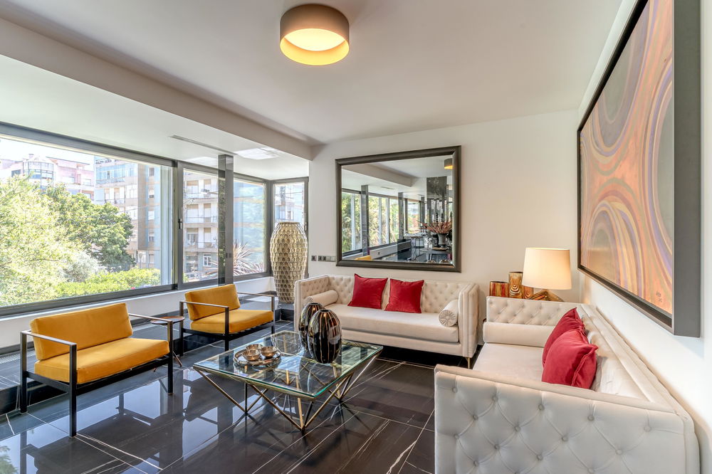 T5 villa with private swimming pool and terrace, located in Belém. 1816333688