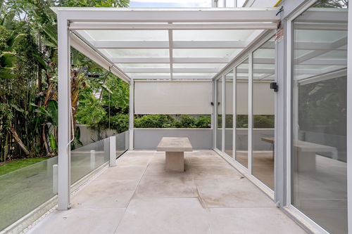 4-bedroom apartment with garage, on Avenida de Berna, Lisbon 1512689091