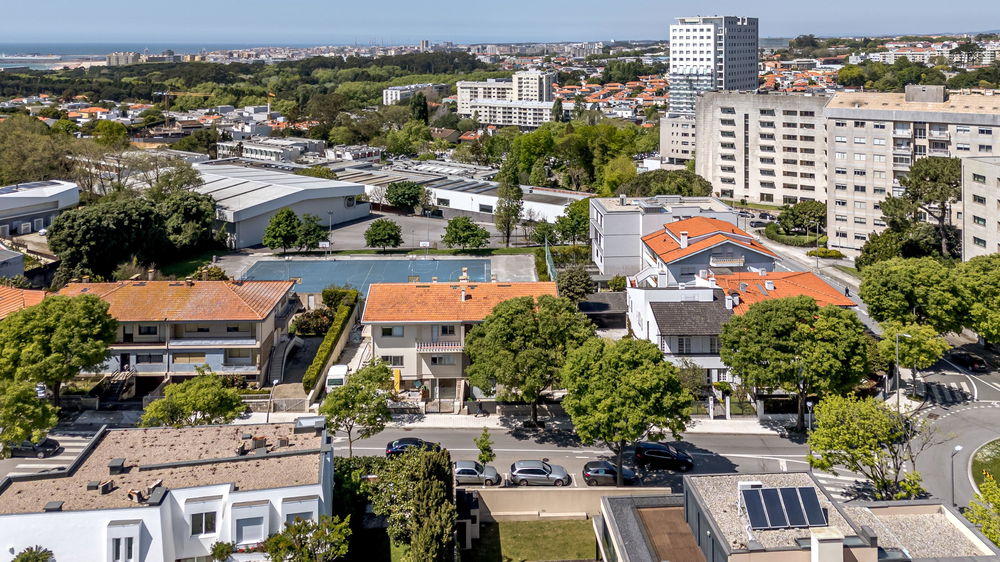 T5 House with Parking and Garden in Porto 1453038095