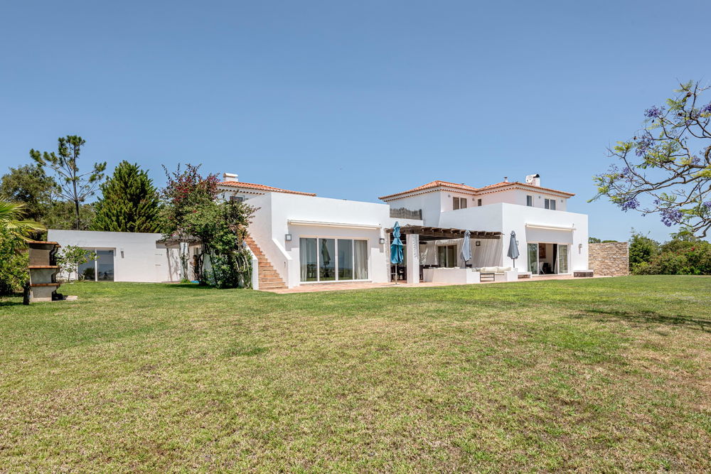 5+1-bedroom villa with swimming pool and garage, in Tavira, Algarve 1778230255