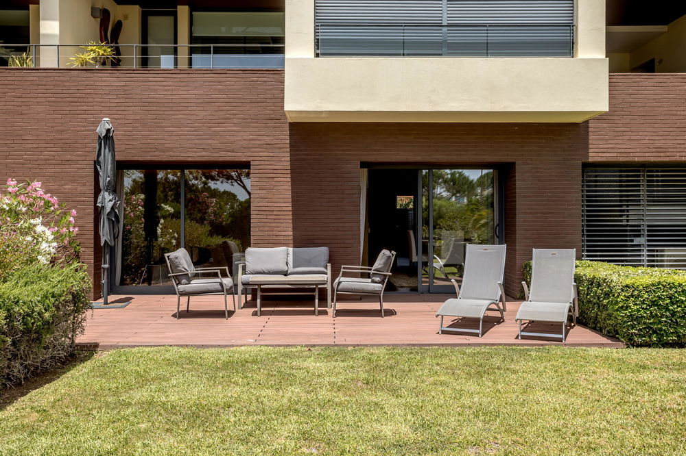 One-bedroom apartment with garden in Vilamoura, Algarve 597458450