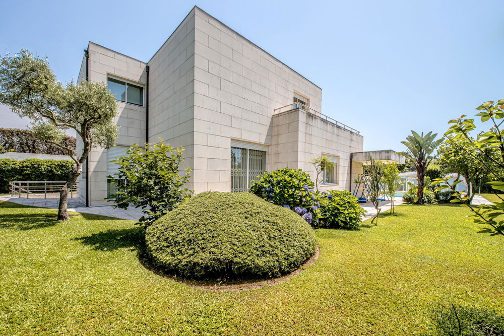 Maison T5+1, avec garage et jardin, à Foz do Douro, Porto 3793314471