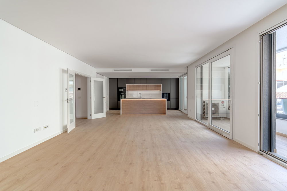 3-bedroom Apartment with sea view and garage in Cascais 1418516655