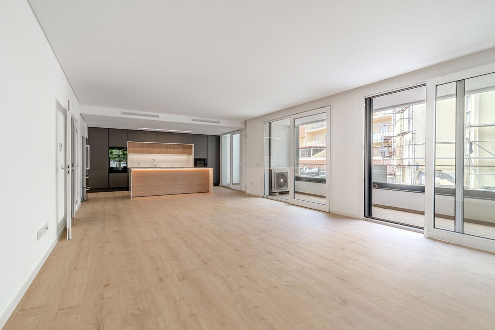 3-bedroom Apartment with sea view and garage in Cascais 1418516655