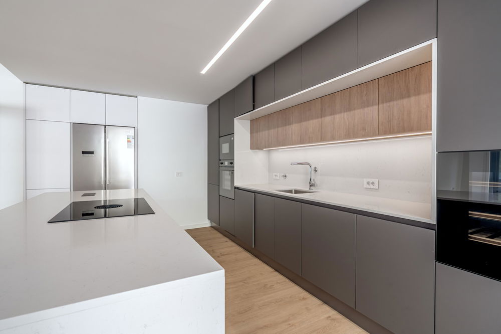 3-bedroom Apartment with sea view and garage in Cascais 1418516655