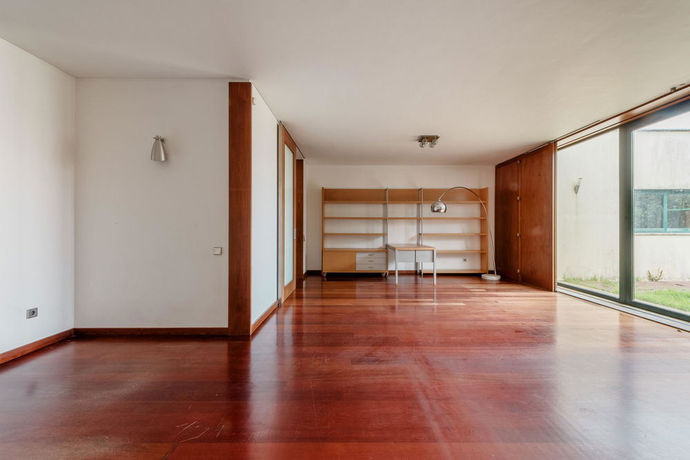 5 bedroom villa, with indoor pool, in Lavra, Matosinhos 1979895476
