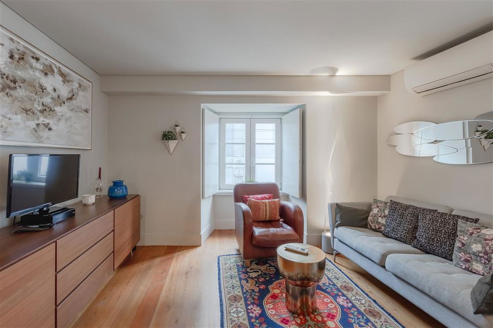 Furnished 1+1 bedroom apartment, in Bica, Lisbon 1781747934
