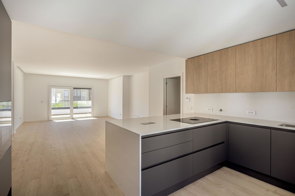 Brand New 3-bedroom Penthouse with Sea View and Garage, Cascais 2621042425