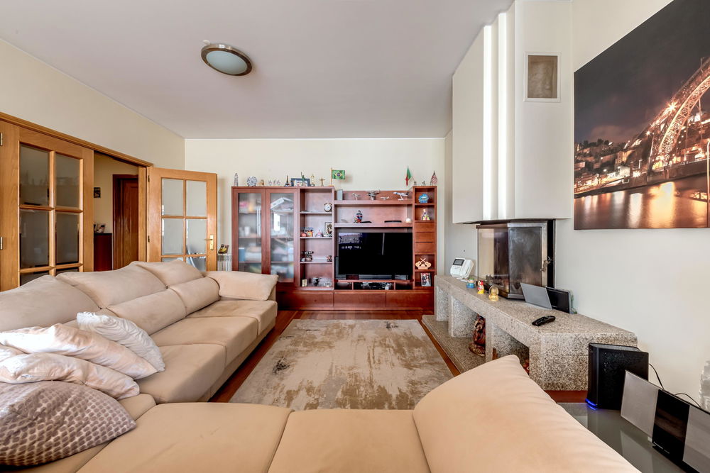 3+1 Bedroom Apartment in Pinheiro Manso, Porto 3153863294