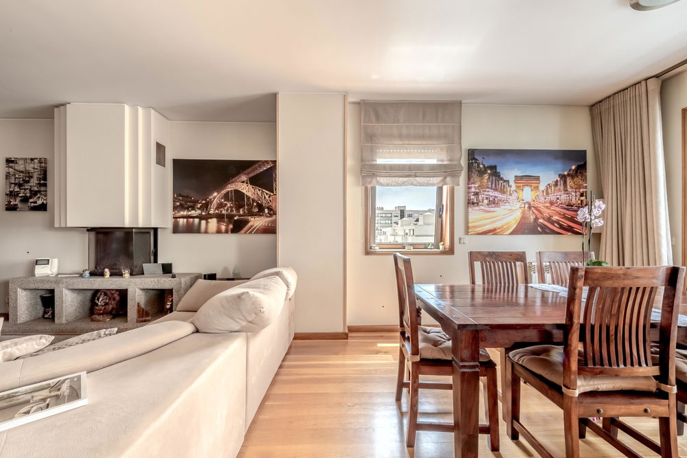 3+1 Bedroom Apartment in Pinheiro Manso, Porto 3153863294