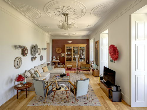 2- bedroom + 1 apartement, with balcony, in Praça D. Luís, Lisbonne 3342721756