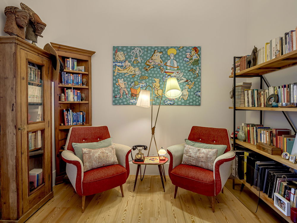 2- bedroom + 1 apartement, with balcony, in Praça D. Luís, Lisbonne 3342721756