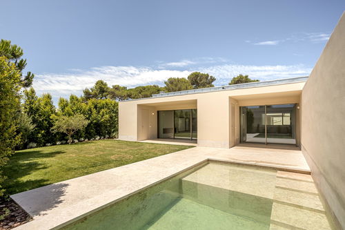 5-Bedroom Villa with swimming pool and garage, in Areia, Cascais 1741039038