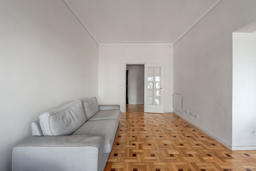 4-bedroom apartment on Av. Antunes Guimarães, in Porto 3251100652