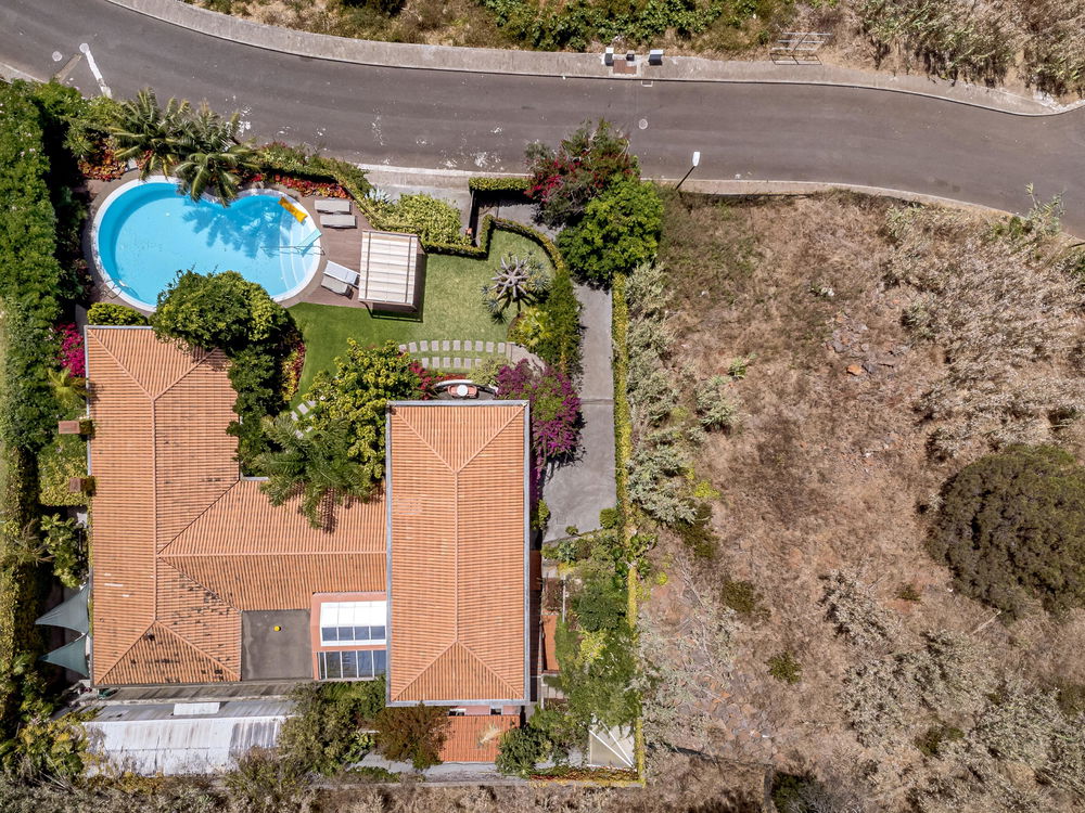 4-bedroom villa with pool and garage, in S.Gonçalo|Neves 3947563687