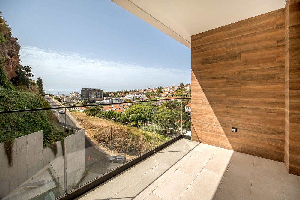 5-Bedroom Duplex Penthousel in São João, Funchal 1044202729
