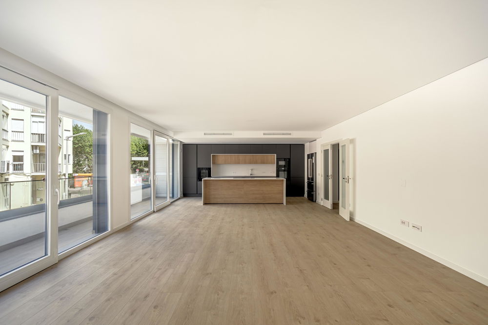 3-bedroom Apartment with sea view and garage in Cascais 568454581