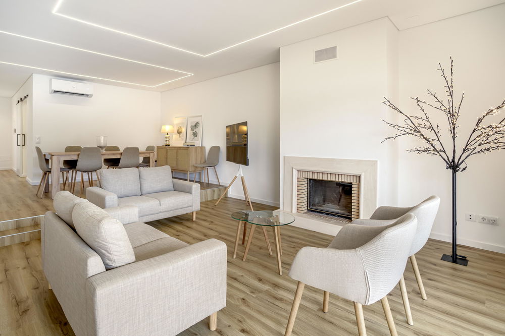 Villa 2+2-bedroom with pool and parking in Algarve 86779530