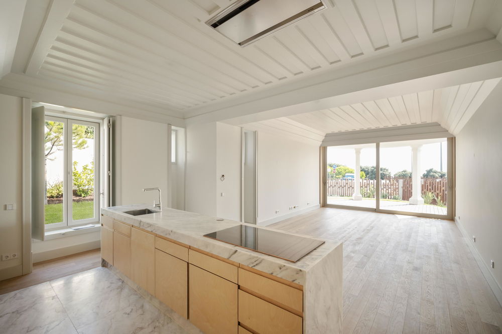 3+1 Bedroom villa with garden, The Frame, in Estoril 3343092643