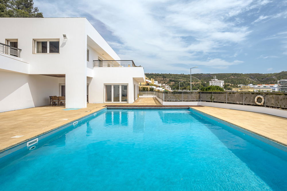 4-bedroom villa with garage and pool in Baía, Sesimbra 1293652078