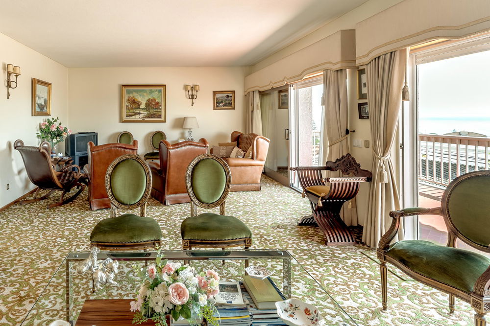 5-bedroom villa sea view and garden in Parede Cascais 1913027757